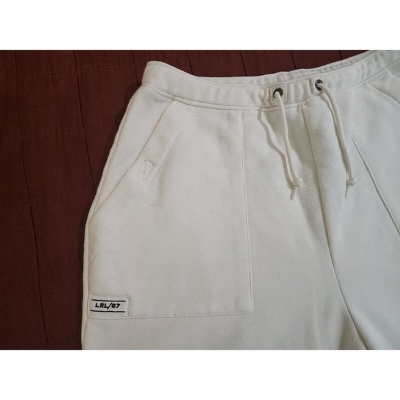 LRL Lauren Ralph Lauren Women’s Cream Shorts Size 8 Drawstring Fleece lined NICE - Picture 2 of 10